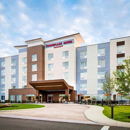 Towneplace Suites By Marriott Grand Rapids Airport Southeast Cascade Bagian luar foto